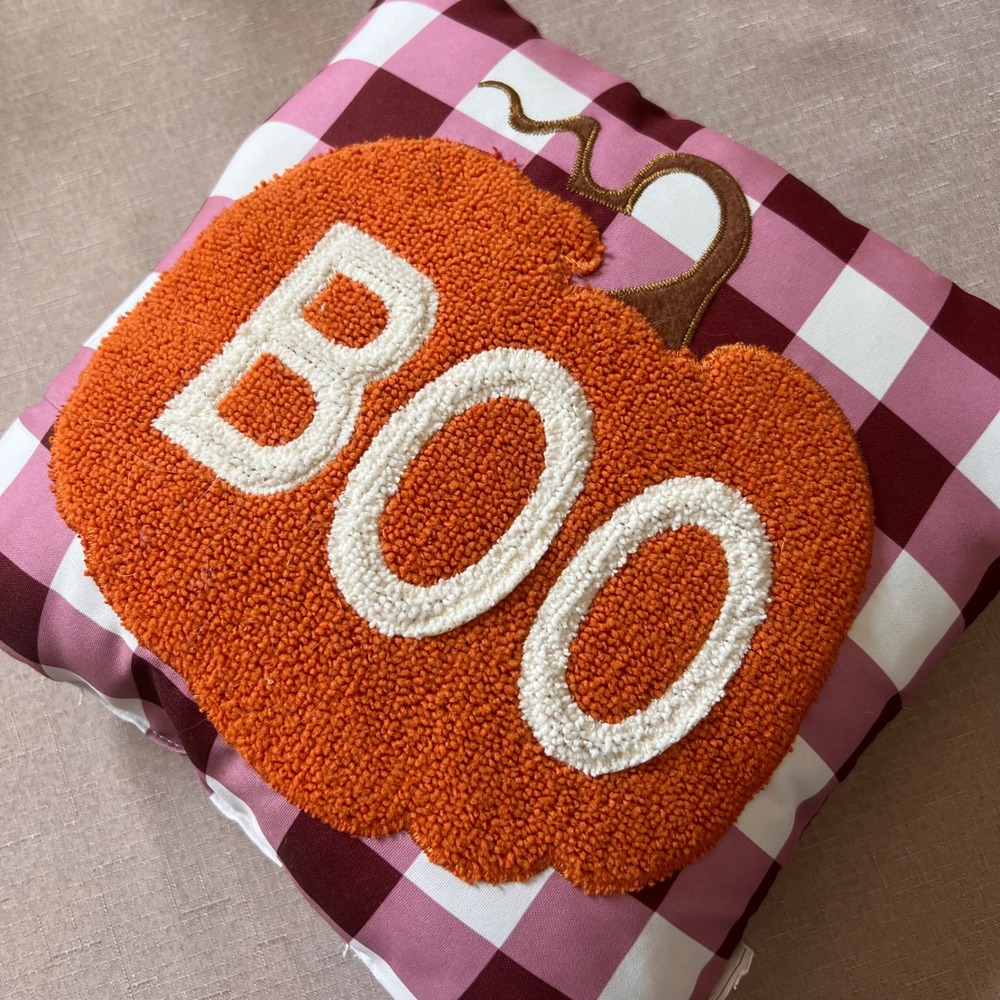 Hyde & EEK Boutique Halloween Boo Pumpkin Pink Buffalo Plaid Throw Pillow 12x12